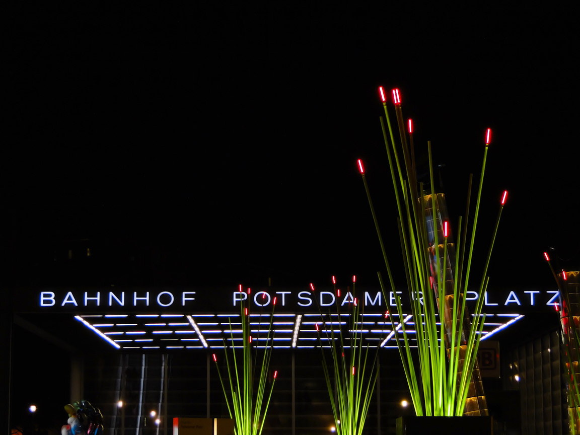 Festival_of_Lights_2013_10_19_194907_DSC09445.jpg
