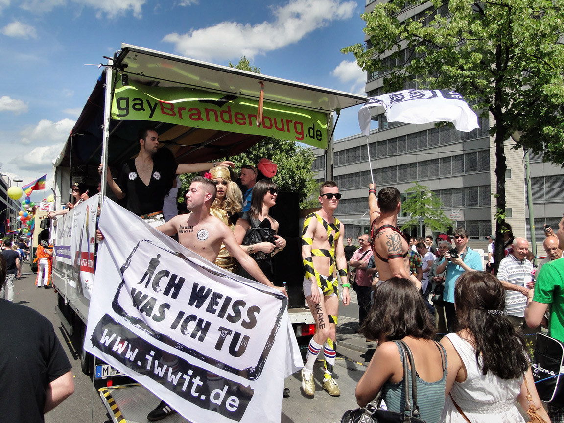 CSD_2012_06_23_134531_DSC07815.jpg
