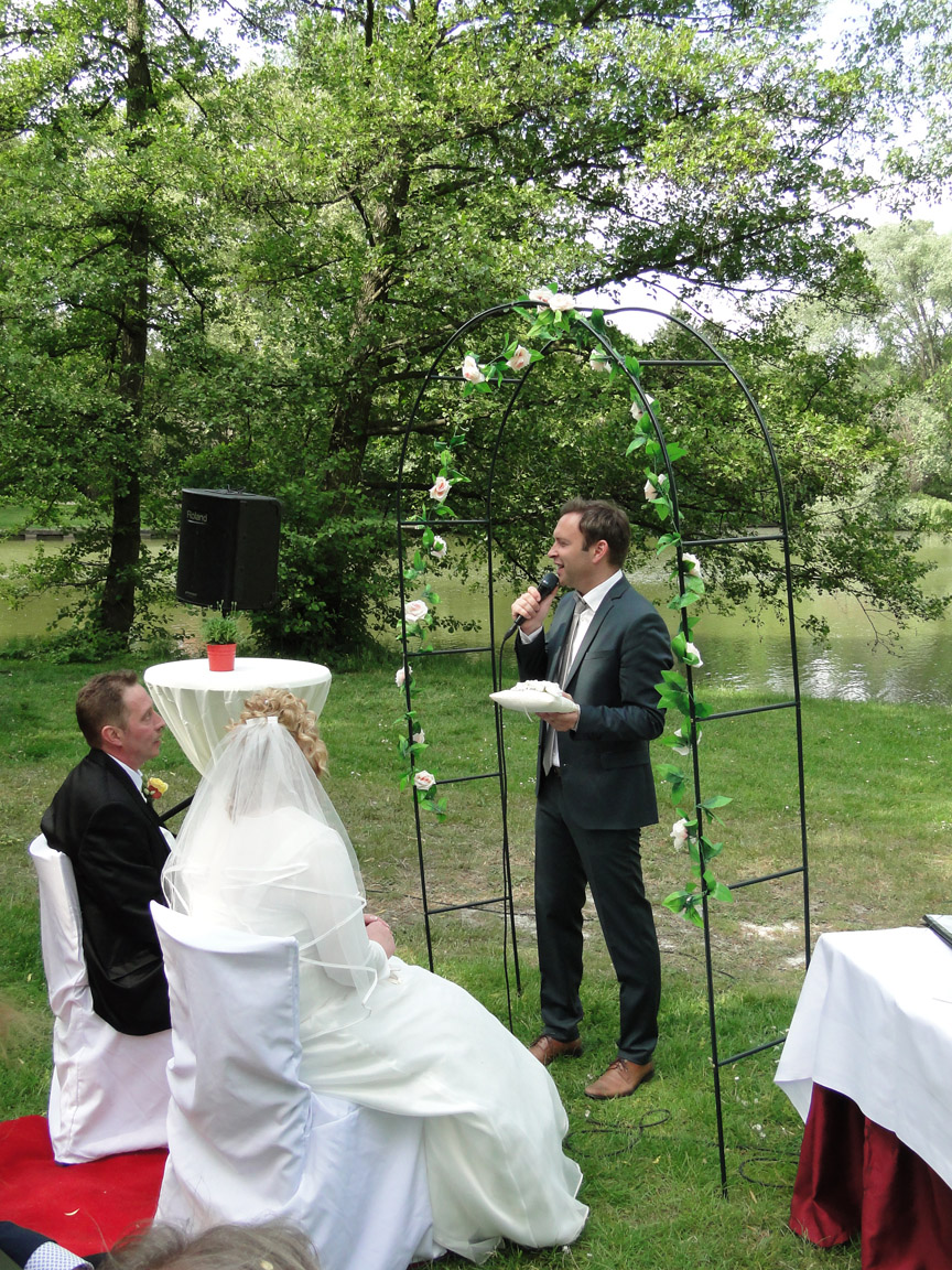 Hochzeit_Stefan_und_Konni_2016_05_20_154525_DSC05950.jpg