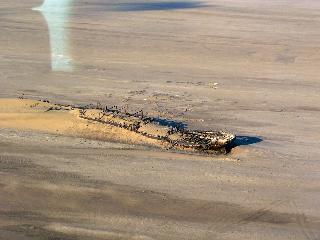 0168_0167_Namibia-050507-162212_P1010203